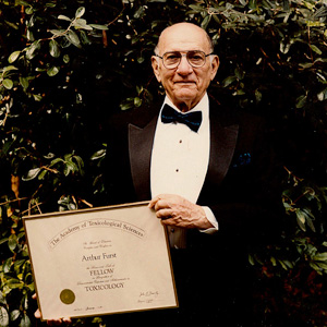 Dr. Arthur Furst discussing philosophy